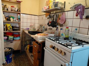 Venta Casa + 2 locales importantes Rodríguez centr