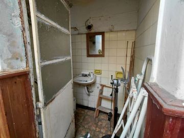 Venta Casa + 2 locales importantes Rodríguez centr