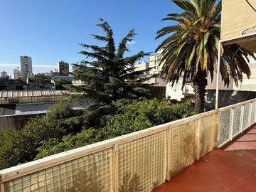 DEPARTAMENTO VENTA  3 AMBIENTES C/BALCON Y TERRAZA