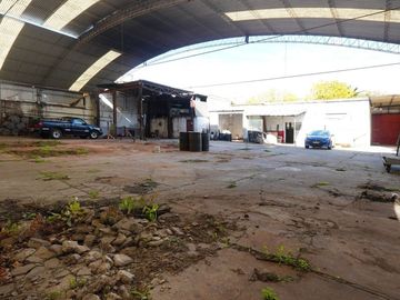Galpón en venta PARQUE AVELLANEDA