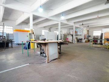 Galpón en venta PARQUE AVELLANEDA