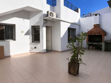 VENTA CASA 3 AMBIENTES SAN MARTIN