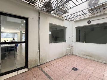VENTA LOCAL COMERCIAL,ZONA SAN MARTIN CENTRO