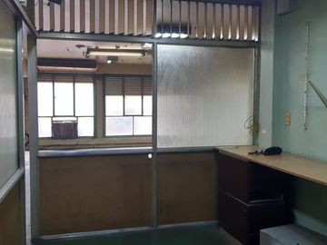 CONSULTORIO VENTA SAN NICOLÁS  276 M2 PERMUTA