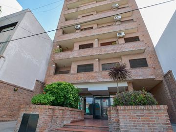 DEPARTAMENTO VENTA LA PLATA 2 DORMITORIOS COCHERA