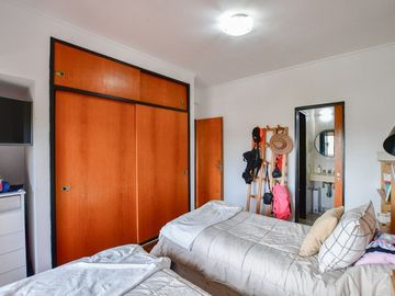 DEPARTAMENTO VENTA LA PLATA 2 DORMITORIOS COCHERA