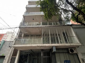 VENTA DEPTO 1 DORMITORIO DOBLE BALCÓN  LOURDES