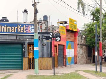VENTA PH DE TRES DORM BARRIO TRIANGULO