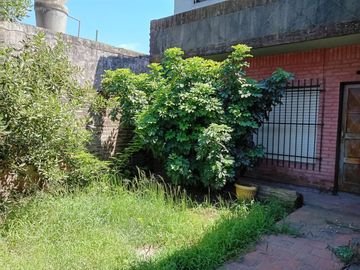 CASA 4 AMBIENTES VENTA MERLO