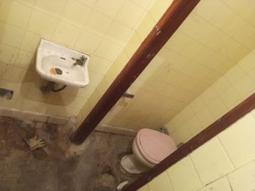 VENTA EN BLOCK 3 UF. LOCALES Y VIVIENDA  MATADEROS