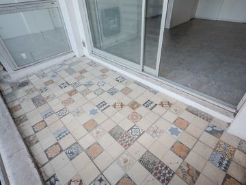 VENTA 2 AMB C/COCHERA A ESTRENAR SAN MARTIN CENTRO