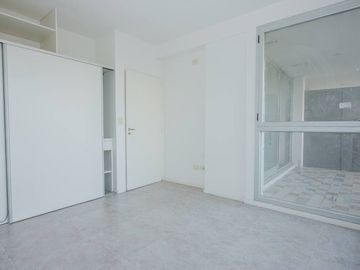 VENTA 2 AMB C/COCHERA A ESTRENAR SAN MARTIN CENTRO