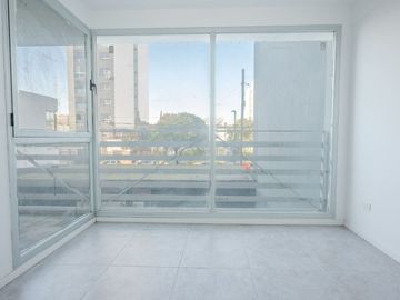 VENTA 2 AMB C/COCHERA A ESTRENAR SAN MARTIN CENTRO