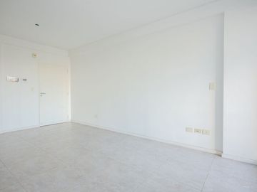 VENTA 2 AMB C/COCHERA A ESTRENAR SAN MARTIN CENTRO