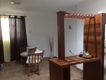 ALQUILER DEP. 3 AMB. CIUDAD JARDIN AMOBLADO