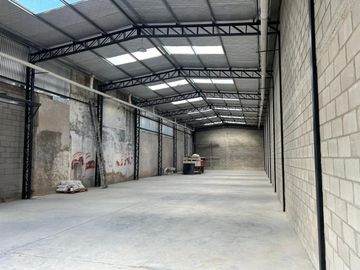 Venta de Galpon Ruta 8 Pilar