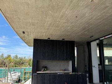 VENTA CASA PUERTOS DEL LAGO MUELLES ESCOBAR