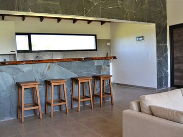 CASA A ESTRENAR EN VENTA VILLA YACANTO 2 DOR 3800m