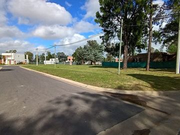 Lote en Venta en Nueva Zelaya, Pilar 375m2
