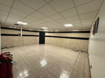 ALQUILER DE LOCAL COMERCIAL EN CIUDAD