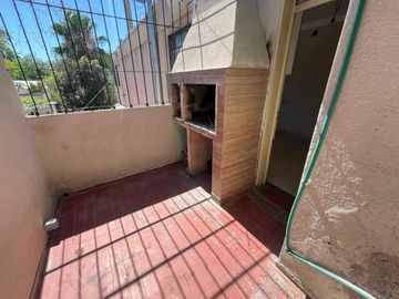 Venta departamento 4 amb B° Cementista Las heras