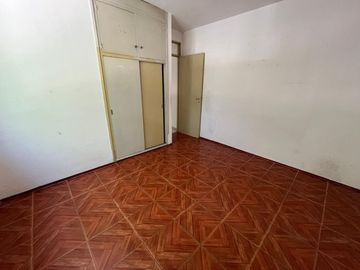 Venta departamento 4 amb B° Cementista Las heras