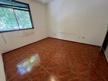 Venta departamento 4 amb B° Cementista Las heras