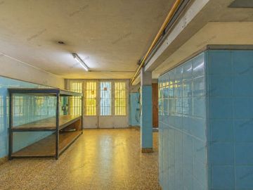 VENTA  DEPOSITO MAS CASA Y DEPTO CIUDADELA