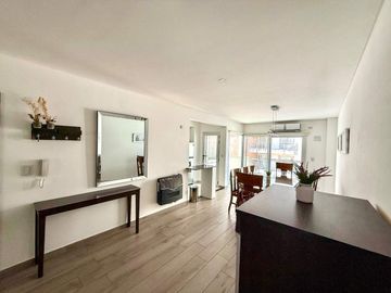 PISO EXCLUSIVO EN VENTA 2 DORMITORIOS ZONA RIO