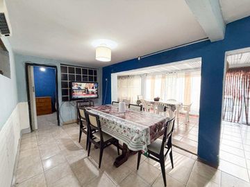 Casa 2 Dormitorios en Venta en Villa Elisa Patio