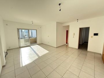 DEPARTAMENTO VENTA LA PLATA 2 DORMITORIOS COCHERA