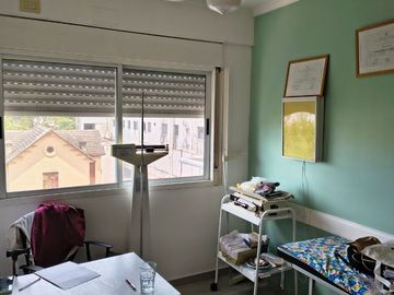 VENTA DEPARTAMENTO 3 AMBIENTES C/BALCON - CASEROS