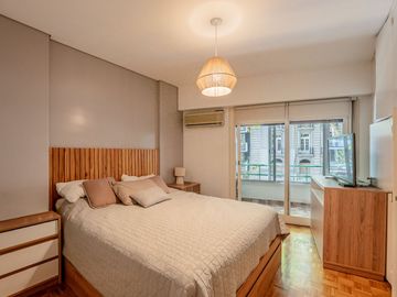 Venta Departamento 4 ambientes Con Dependencia