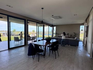 LOTE EN VENTA BARRIO LAS VICTORIAS, CANNING!!!