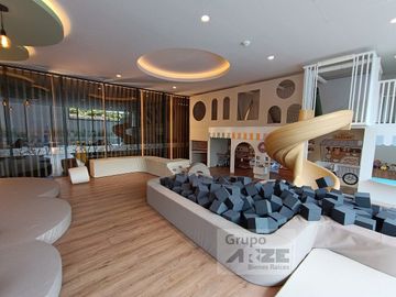 El mejor Departamento 202m2 3R 3B 6E en Central Park Bosque Real Huixquilucan