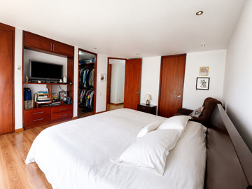 Apartamento en venta de 3 hab. en LA CALLEJA, Bogotá