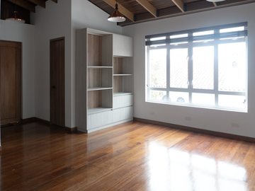 Apartamento en venta de 2 hab. en Quinta Camacho, Bogotá
