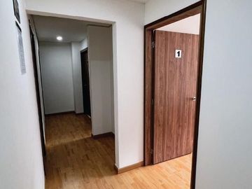 Apartamento en venta de 4 habitaciones en Bogotá, Mazurén.