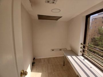 Oficina en arriendo  en PROVIDENCIA