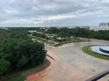 Departamento en Renta 2 recs, 2 baños Residencial Arbolada, Av. Huayacán, Cancún