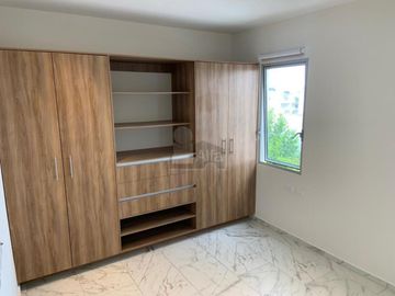 Departamento en Renta 2 recs, 2 baños Residencial Arbolada, Av. Huayacán, Cancún