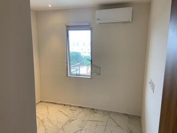 Departamento en Renta 2 recs, 2 baños Residencial Arbolada, Av. Huayacán, Cancún