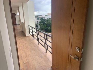 Departamento en Renta 2 recs, 2 baños Residencial Arbolada, Av. Huayacán, Cancún