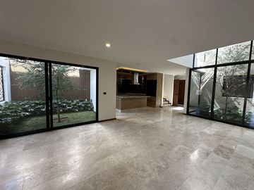 Casa en venta en San Angel V