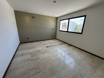 Casa en venta en San Angel V