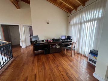 venta casa impecable palmares grandes dimensiones