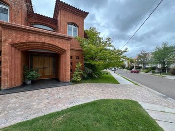 venta casa impecable palmares grandes dimensiones