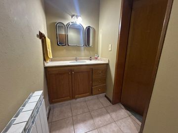 CASA 4 DORMI. VENTA B PRIVADO GUAYMALLEN PILETA