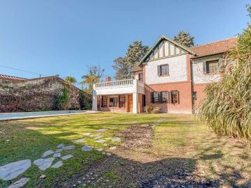 Venta casa Ituzaingó 4 ambientes - 525 mts terreno
