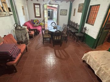 VENTA CASA 4 AMB PILETA, MORENO A 50M DE ACC OESTE